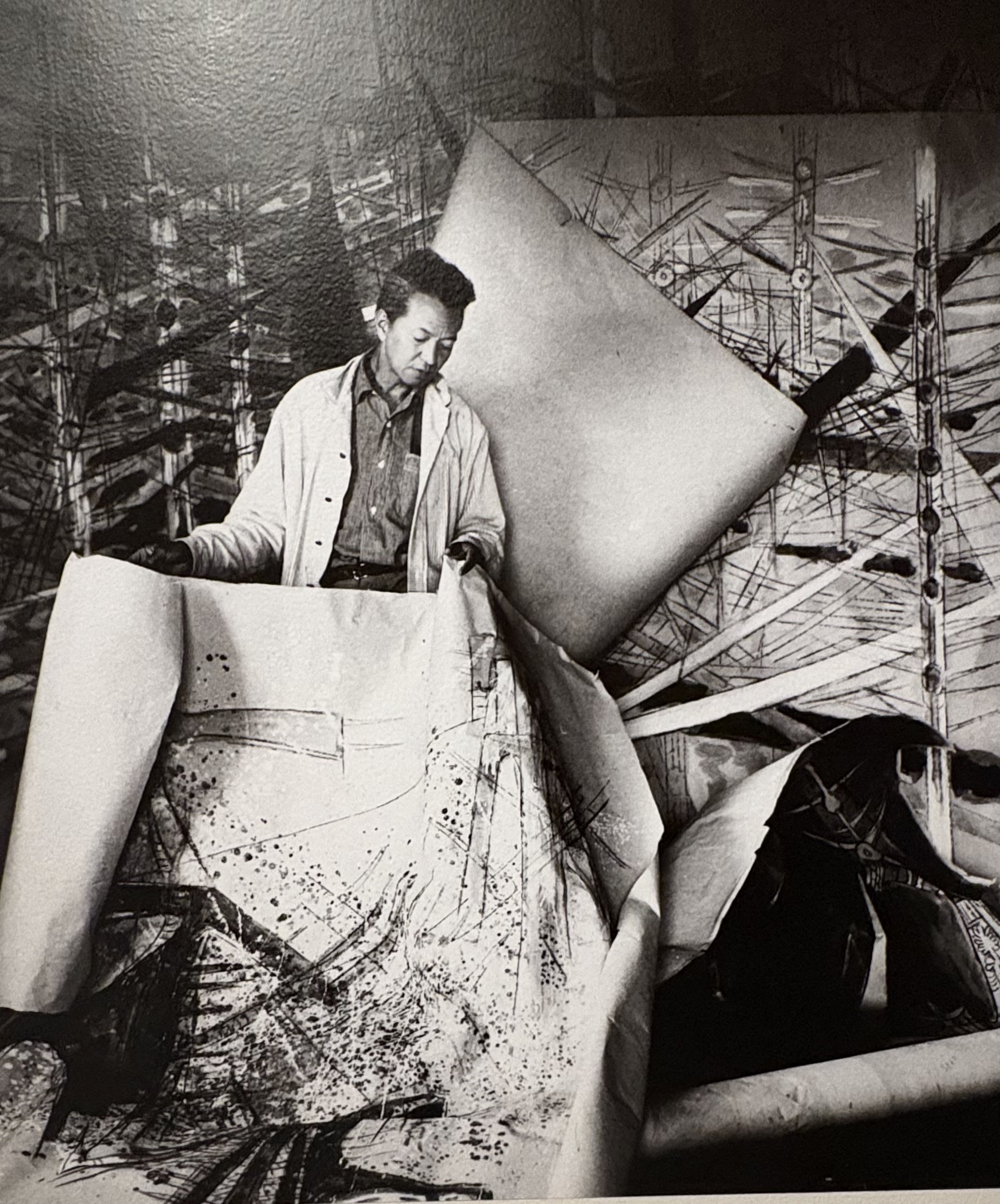 헝그리앱TV] 은행·병원 던전에 감옥 생활까지… 'NTE' Co-Ex 테스트로 열린 확장된 도시 퍼펙트월드의 호타 스튜디오가... |  TikTok, image size:1873x2256