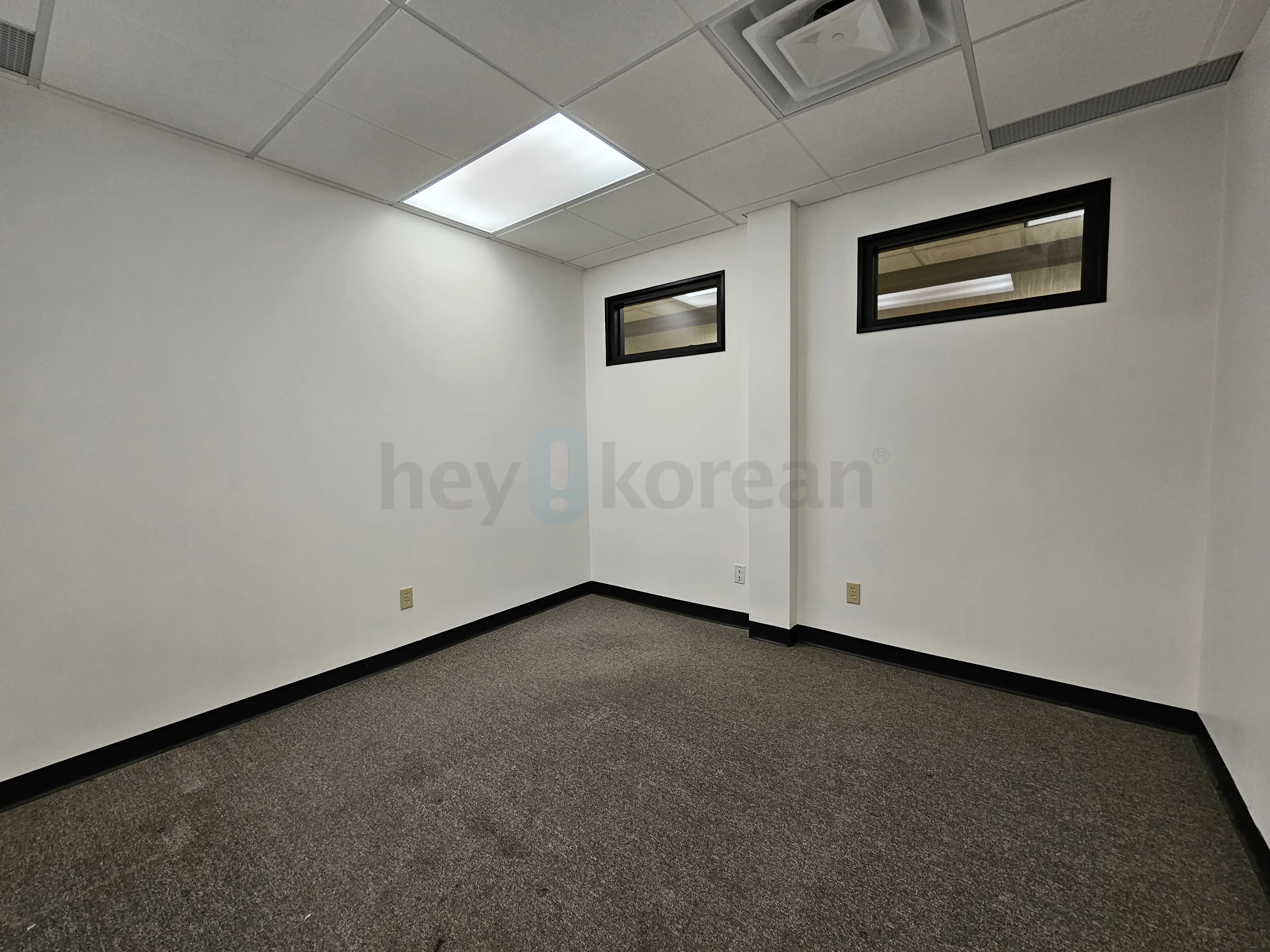 잉글우드 클립스 고급 오피스, 월 $750, 유틸리티와 Conference room 포함! NO AGENT FEE