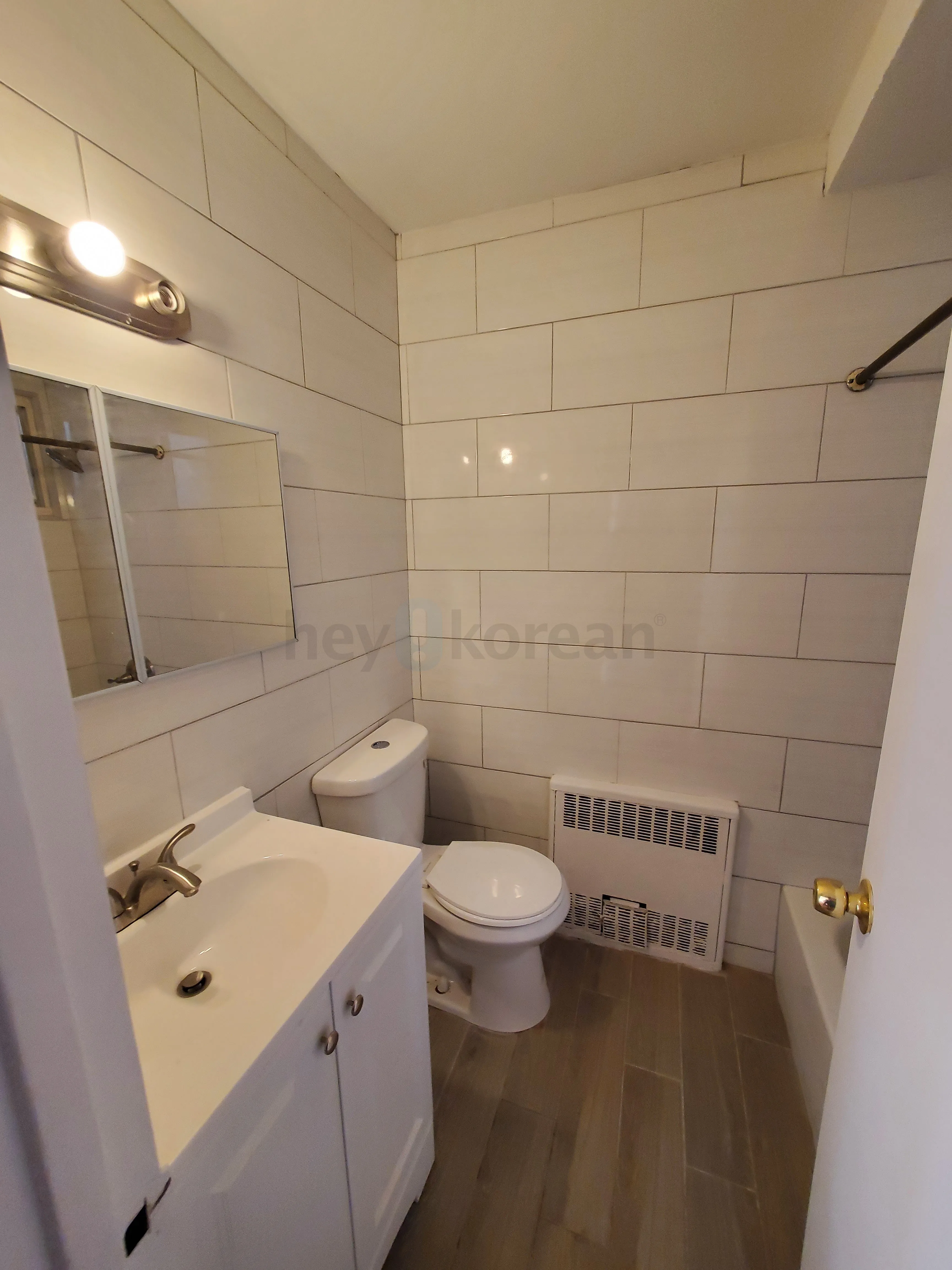 플러싱 머레이기차역근처 149st 넓은 2베드 힛포함$2500/159st $2350