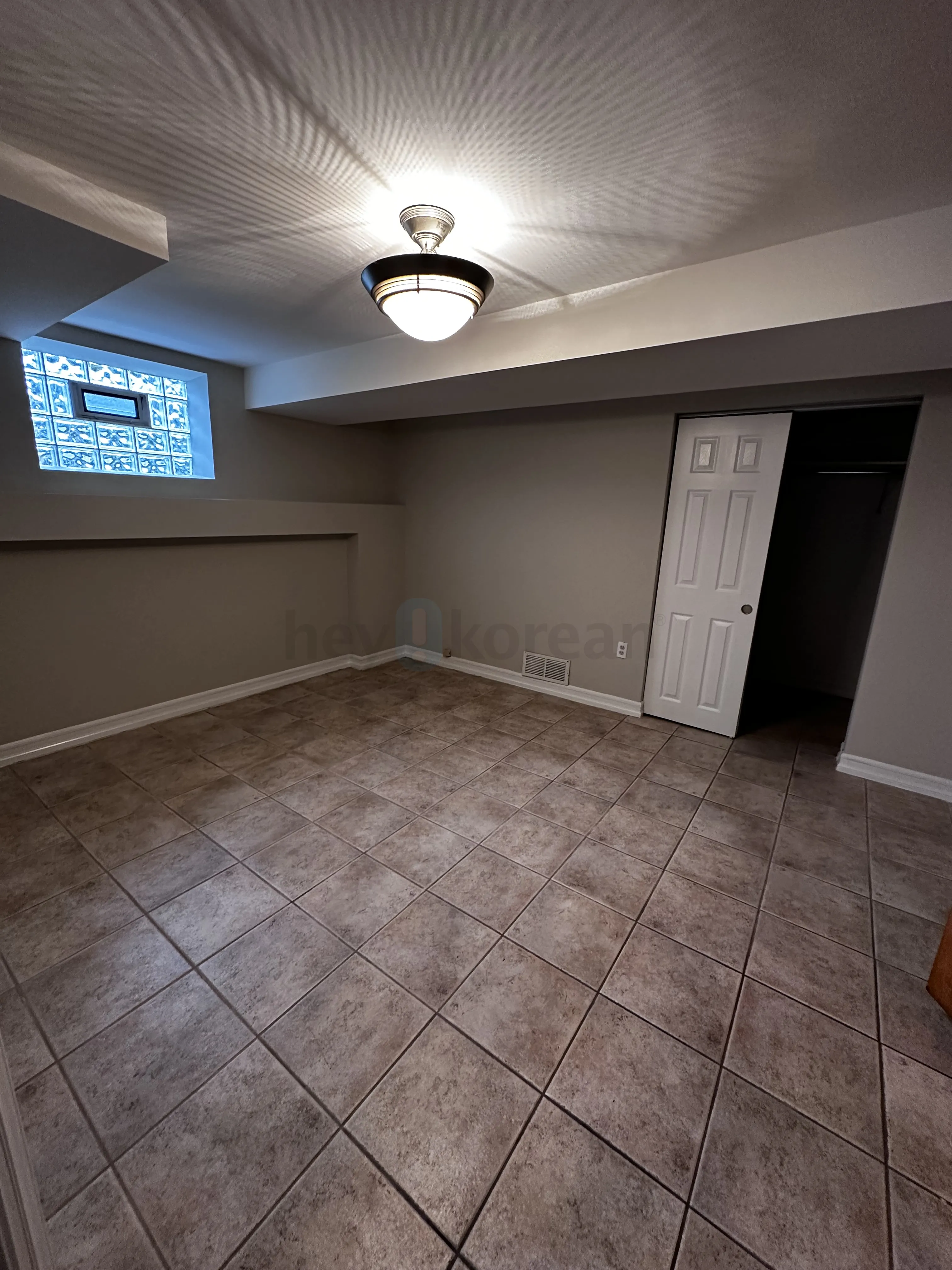 One room and living room Rent