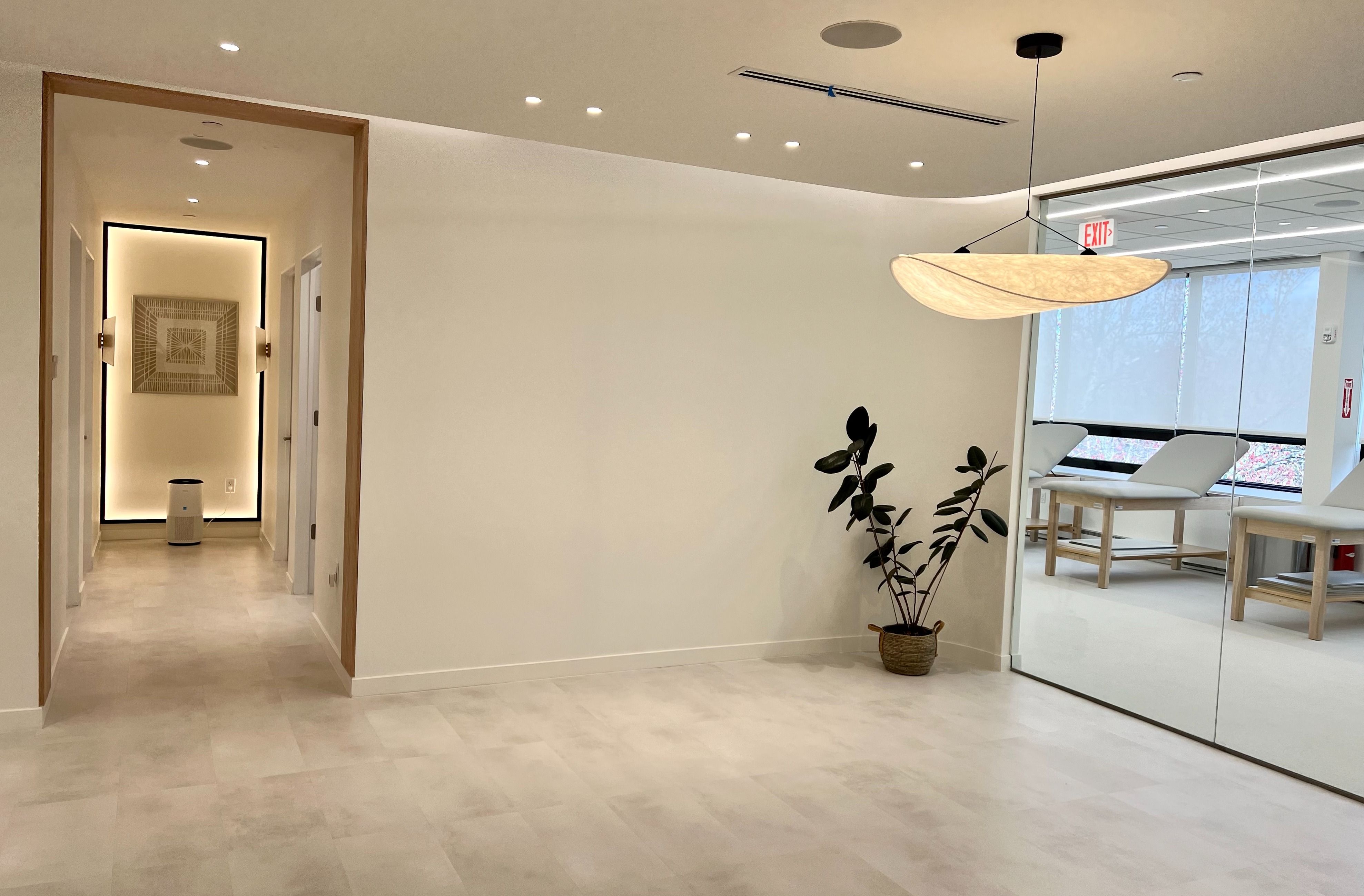 Montvale, NJ 에 오픈 준비 중인 한의+물리치료 병원에서 경력 있는 물리치료 피티 선생님 찾습니다