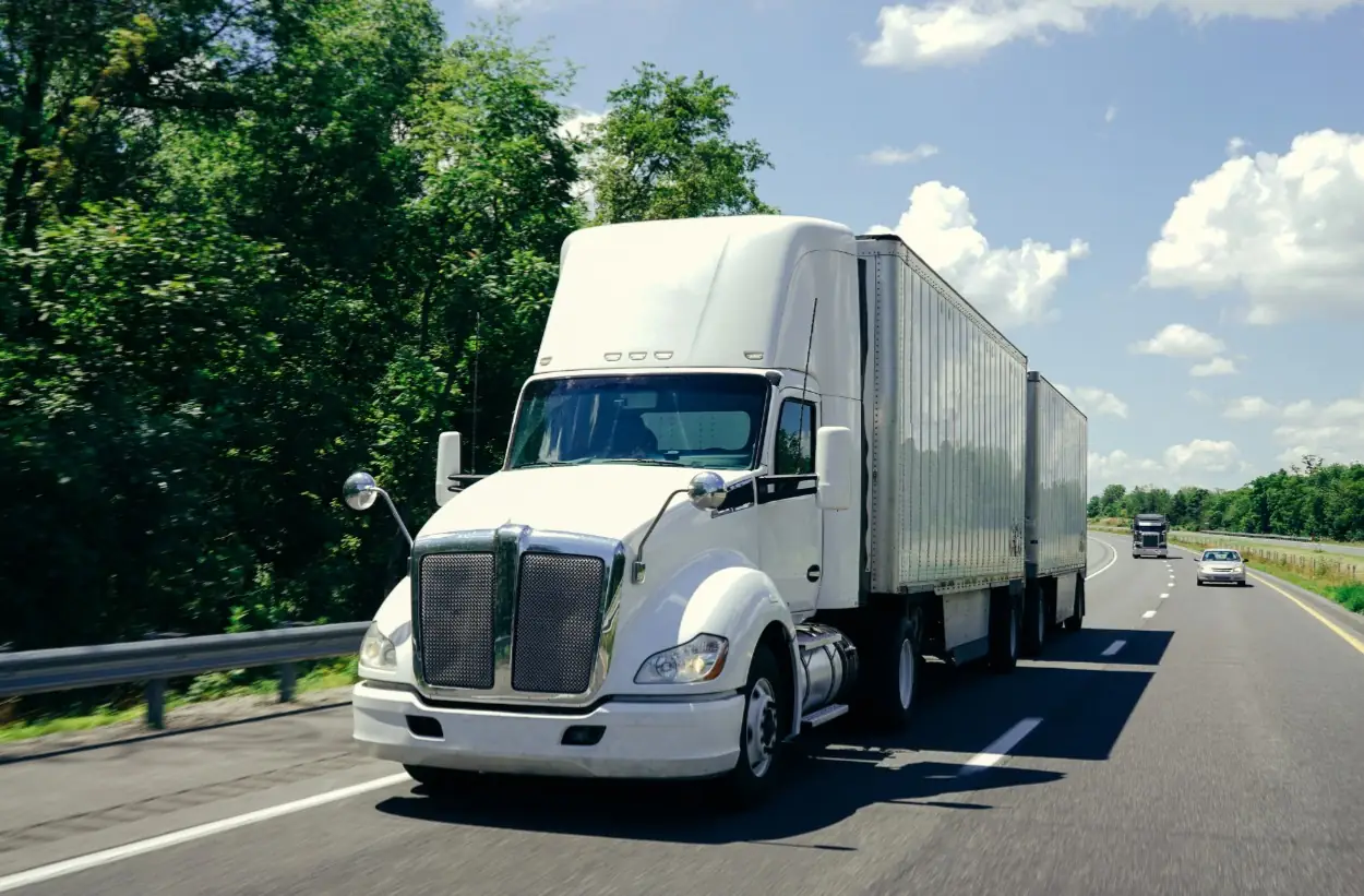 CDL A TRACTOR TRAILER 기사분 모십니다.
