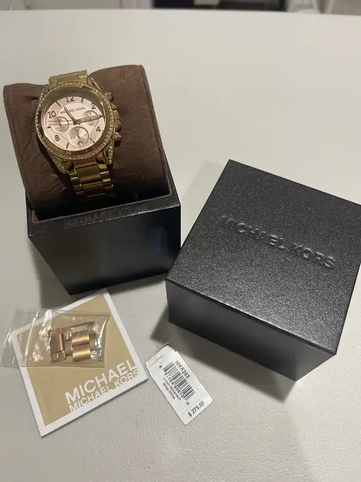 Michael Kors 손목시계 (가격내림!!) in Bergen County, NJ