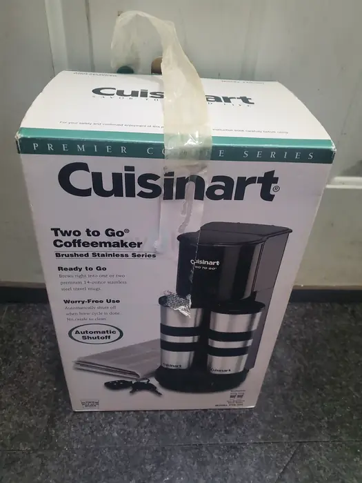 새제품) Cuisinart TT-500 Two to Go Coffeemaker for Sale.