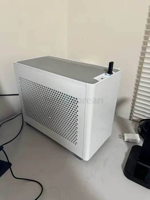 [판매] 고사양 SFF 게이밍/작업용 PC (i9-10850K / 64GB RAM / 2TB NVMe / RX 5700 XT) in Bergen County, NJ