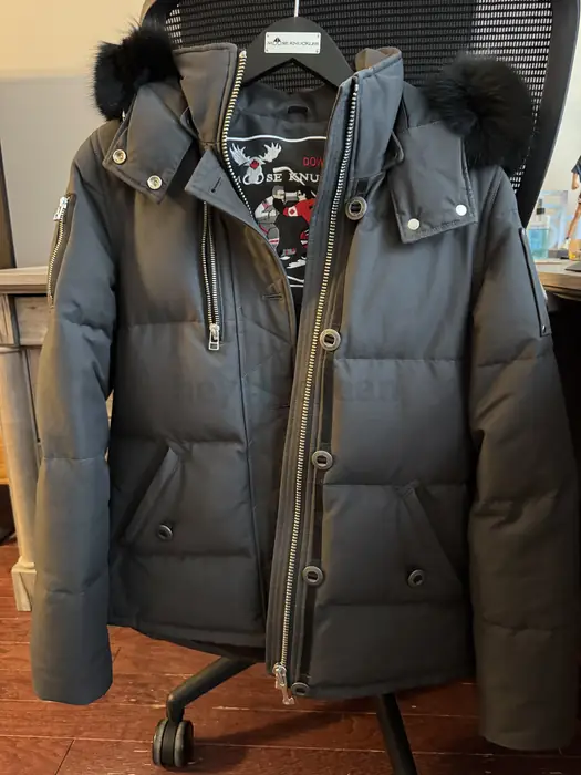 무스너클 패딩 (파이널) in Bergen County, NJ