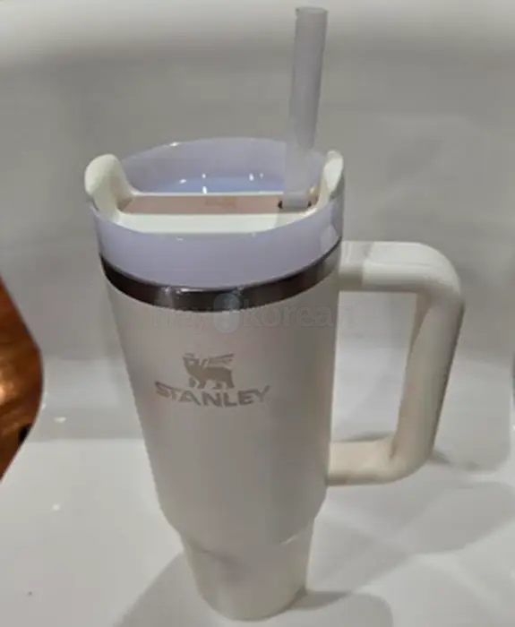 스탠리 물컵 (STANLEY Tumbler)