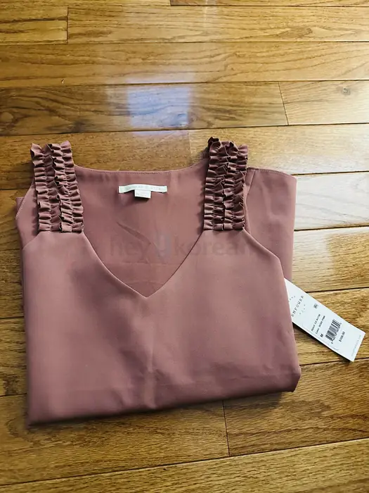 여름 Sleeveless Top (New) in Bergen County, NJ
