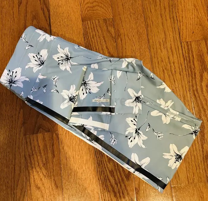 레깅스 (new) in Bergen County, NJ