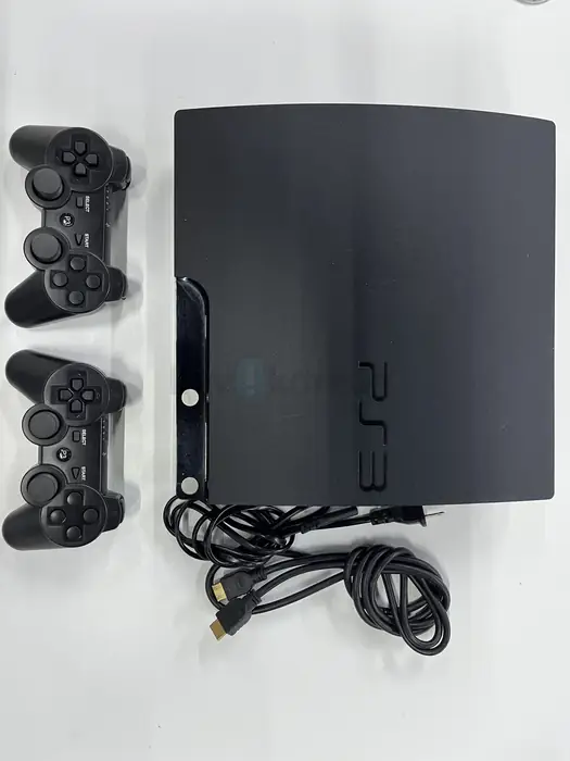 SONY PLAYSTATION3 slim body + Rechargeable 2 Controller + 7 Game Bundle