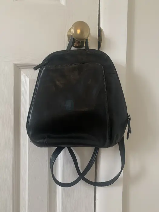 브렌드 Tignanello 검정 가죽Bag 작은것