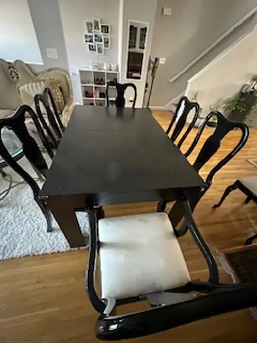 Extendible Dinimg Table(6인-> 8인 확장 ) $150, 고급 Chairs 8개 $120 in Bergen County, NJ