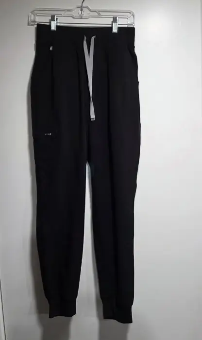 FIGS Pants Size S X4 (개당 30불)