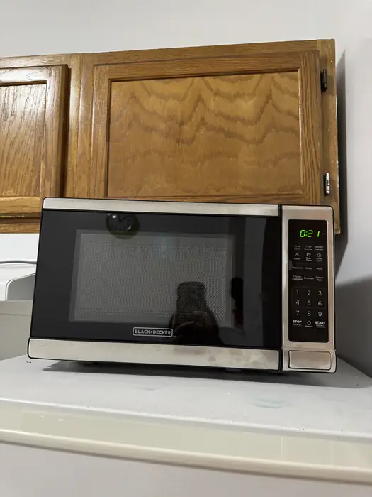 Black+decker 전자레인지 in Queens, NY