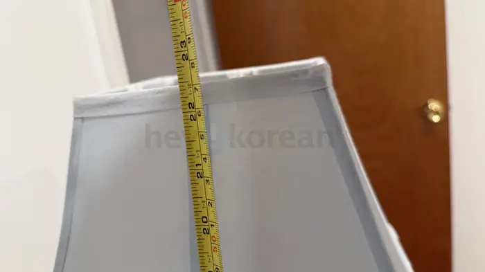 파터리반 스탈일 렘프 하얀색나무 Linen Shade in Bergen County, NJ