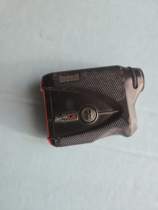 Bushnell x2 RANGEFINDER  팝니다. in Queens, NY