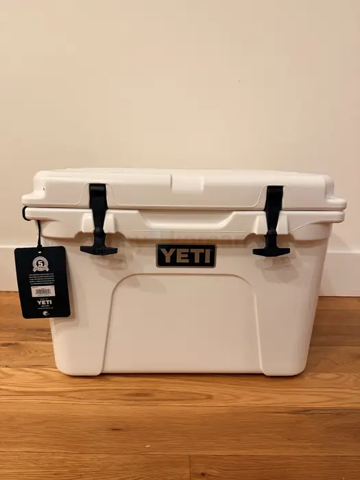 YETI Tundra 35 Cooler - New (No Box) in Bergen County, NJ