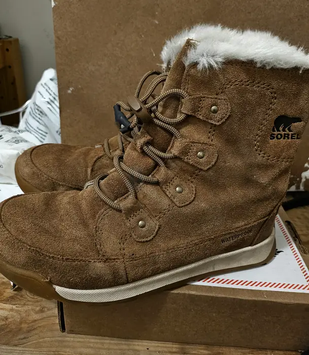 Sorel Snow boots/Nike shoes/Bicycle in Queens, NY