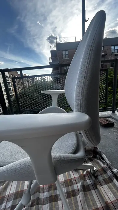 회전의자 in Queens, NY