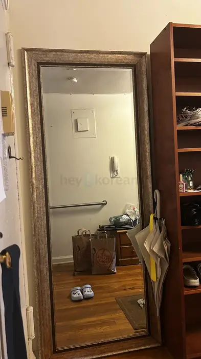 전신거울 in Queens, NY