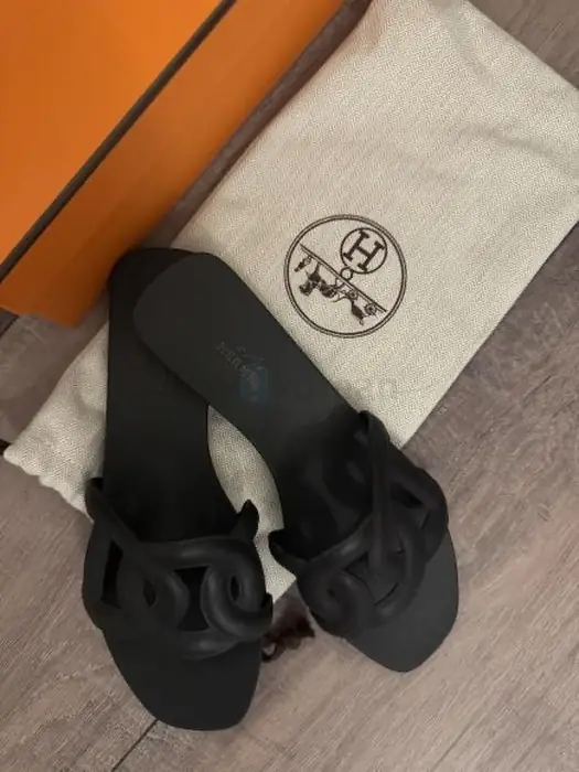Aloha Sandals size37 in Manhattan, NY