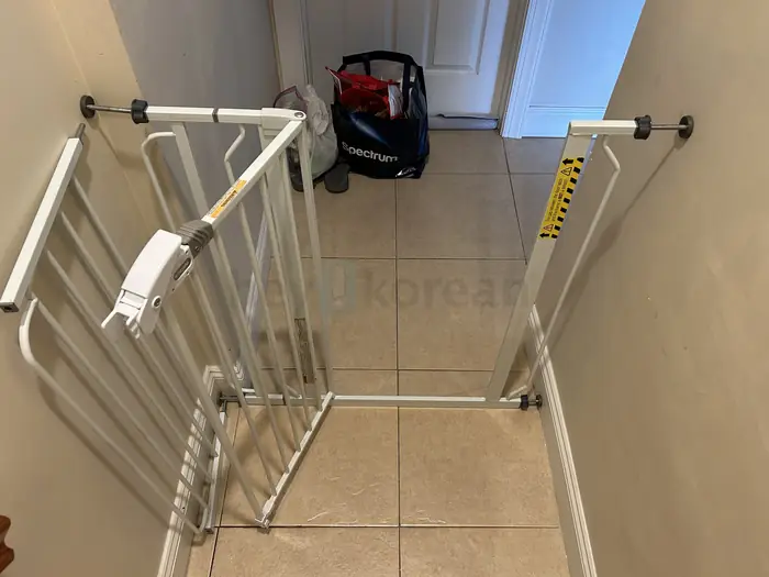 Regalo extra tall gate in Bergen County, NJ