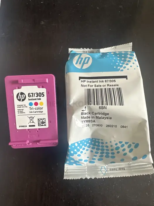 HP 67/305 black and tricolor ink set in Manhattan, NY