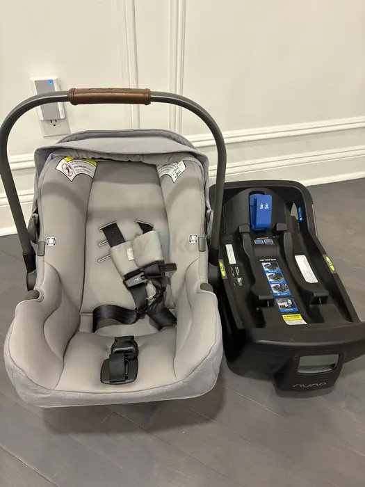 Uppababy car seat in Bergen County, NJ