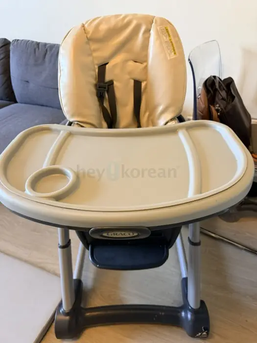 Graco High Chair 가정에서 편리하게 높이 조정 가능한 하이체어 in Queens, NY