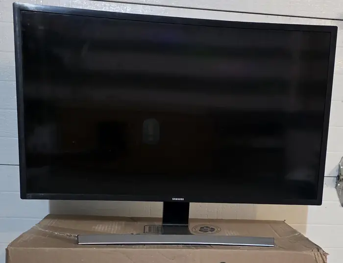 32인치 HD 모니터 (1대남음) in Bergen County, NJ
