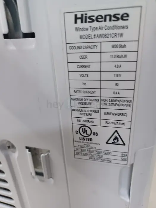 Hisense 6000BTU 에어컨 ( 250 SQ ) 리모컨도 있읍니다.NEW