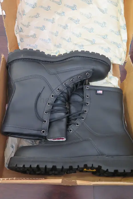 8" Danner Recon 200G Boots - Size 9.5D (Black) in Bergen County, NJ