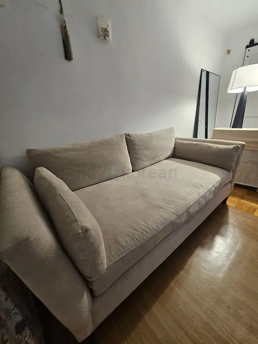 브랜드 소파 팝니다 in Queens, NY