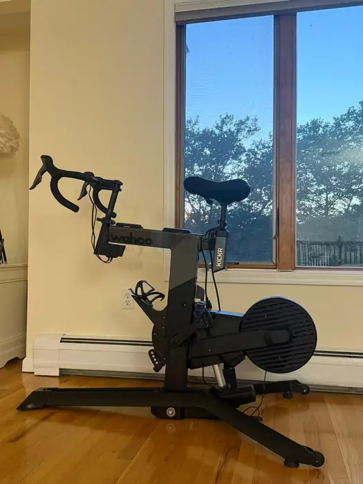 Wahoo KICKR BIKE PRO 팝니다. in Bergen County, NJ