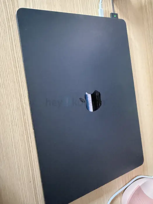 *상태최상*맥북에어 13인치 M2 2022 모델 8GB 램에 256GB 메모리 in Bergen County, NJ