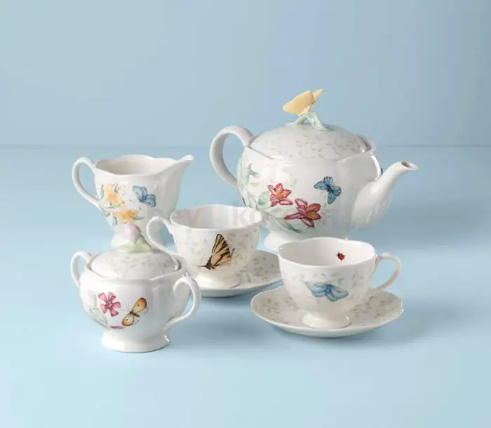 Lenox Butterfly Meadow Tea Set in Queens, NY
