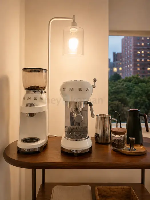 Smeg Espresso Machine and Smeg Coffee Grinder (w. Giftcard!) in Brooklyn, NY