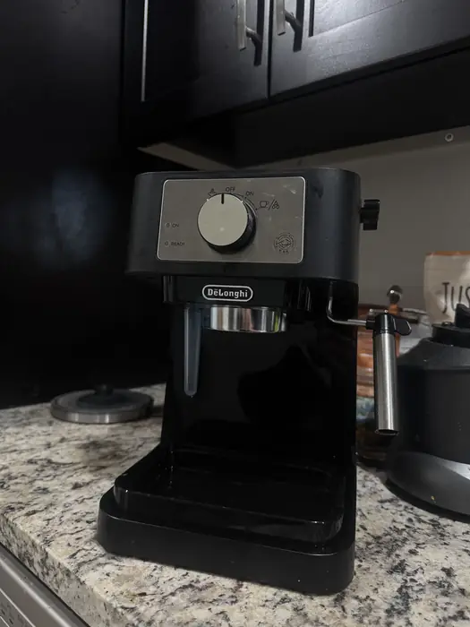 De'Longhi Stilosa 에스프레소 머신 - $60 in Bergen County, NJ