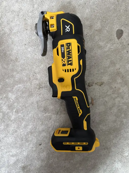 Dewalt Oscillating tool XR - tool only in Bergen County, NJ