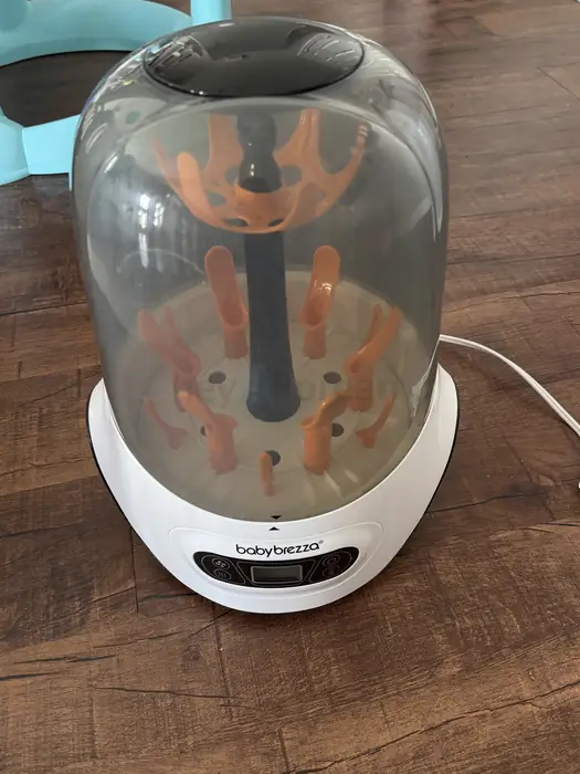 Baby Brezza 젖병 스팀 소독 건조기 One Step Sterilizer and Dryer in Bergen County, NJ