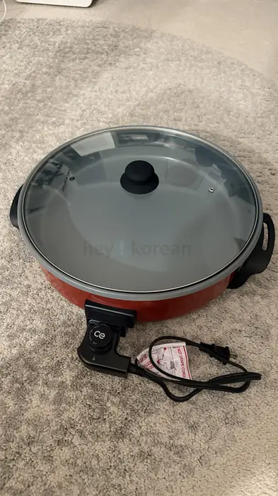 14“ Ceramic Skillet Pan in Queens, NY