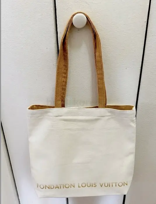 Louis Vuitton Foundation Canvas Bag in Manhattan, NY