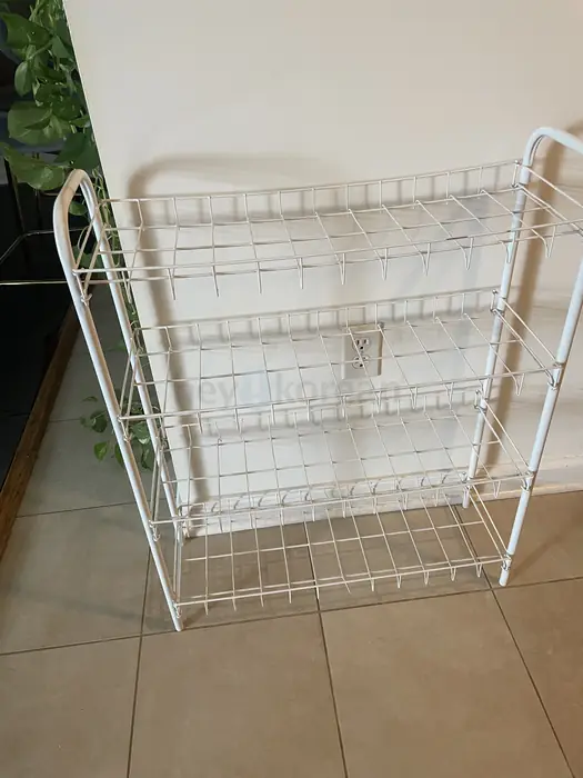 shoes rack