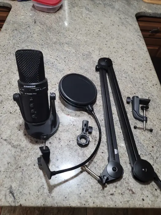 Samson G-Track Pro USB Condenser Microphone