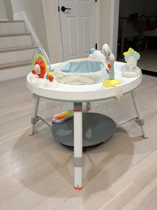 Baby activity center