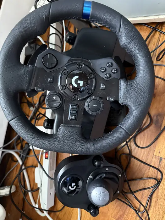 Logitech g923 ps5&pc + shifter
