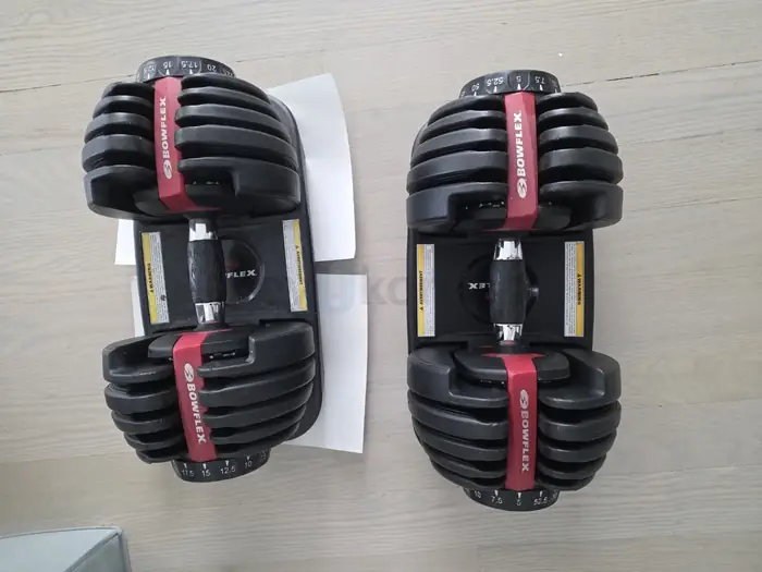 홈트레이닝 운동기구 판매 – Bowflex 조절식 덤벨 / SKLZ 15lb 메디신볼