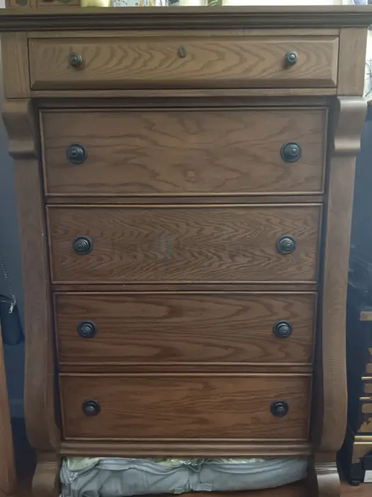 Dresser