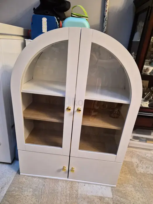 Arched White Glass Door Cabinets