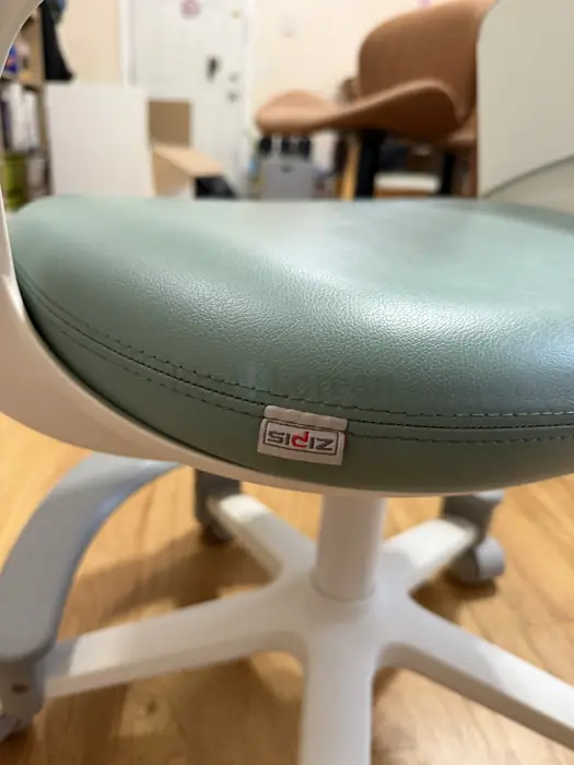 초등학생 Desk Chair